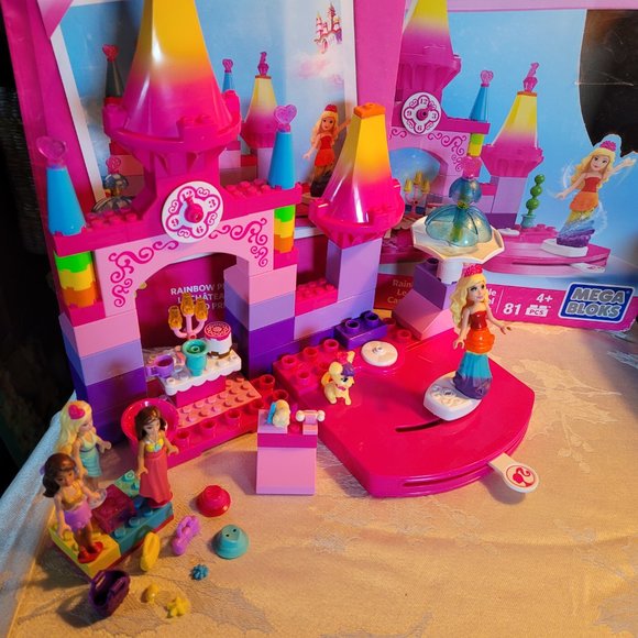 Barbie Princess Castle Mega Bloks - Picture 5 of 16
